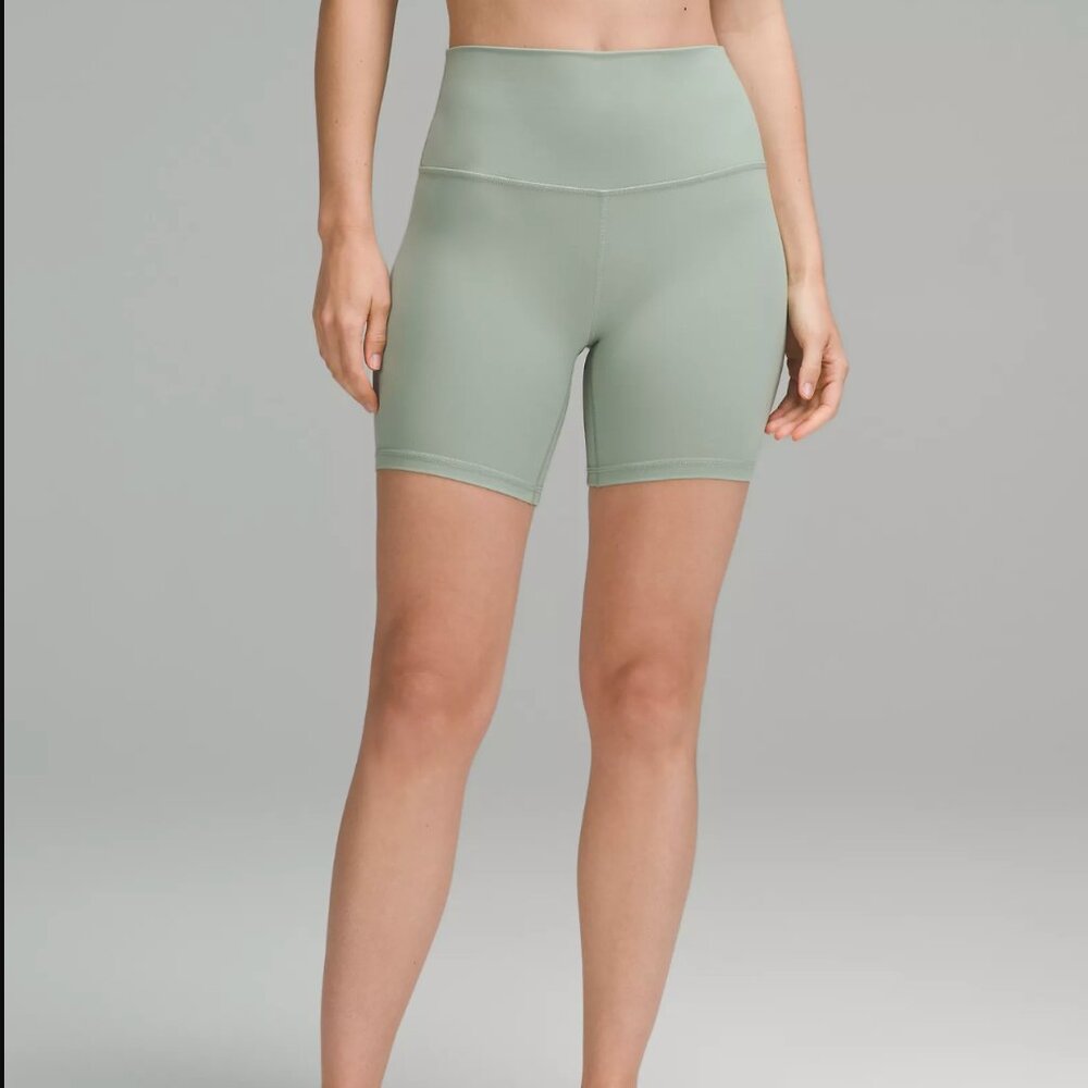 Lululemon Mint Green Align 6" Bike Shorts